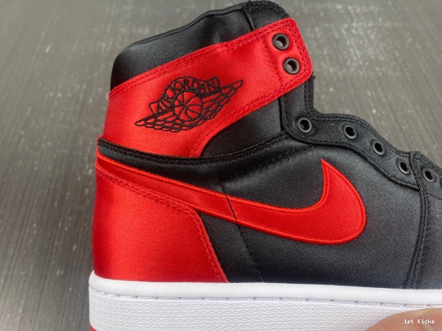 FD4810-061 1 Satin High Jordan WMNS Bred OG Air 0520